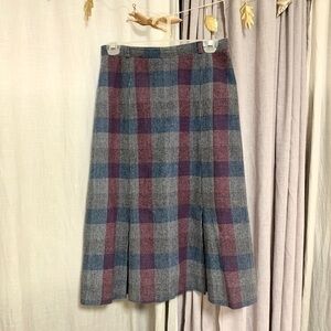 Vintage wool blend skirt